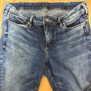 Silver Jeans Women's Boyfriend Jeans in Classic Blue